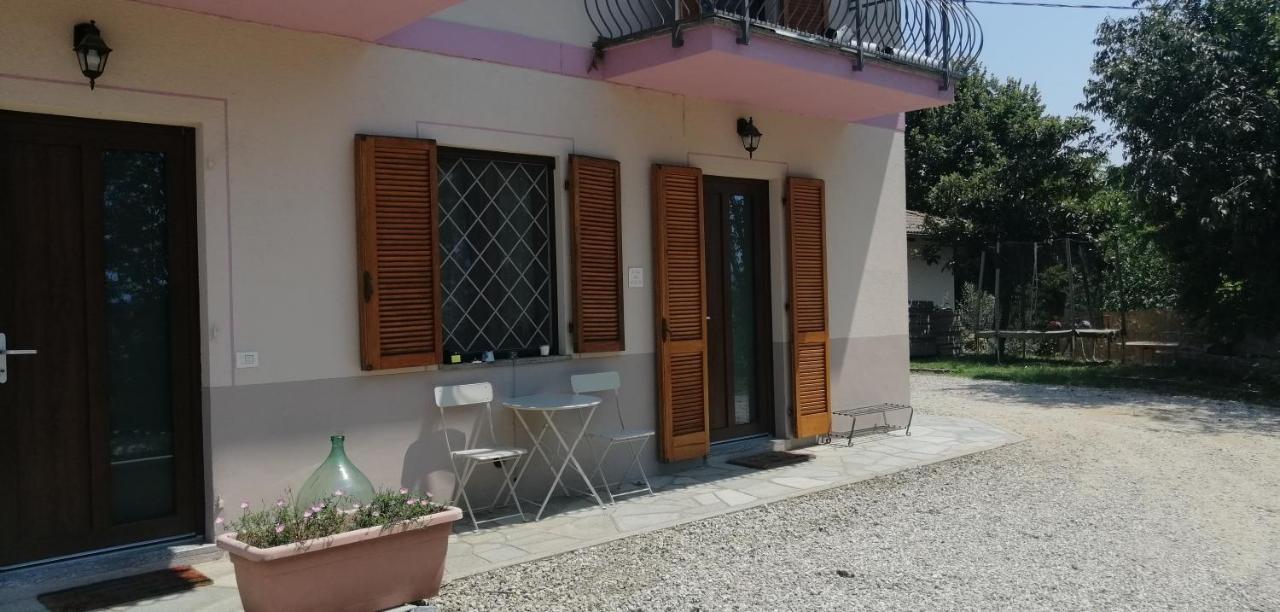 La Casa Rosa Apartamento Piobesi d'Alba Exterior foto
